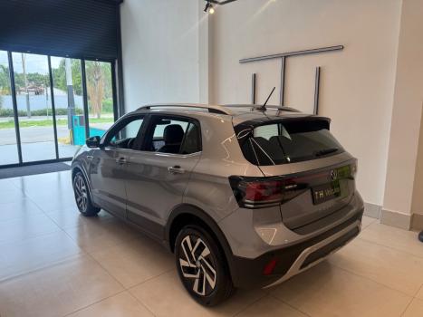 VOLKSWAGEN T-Cross 1.4 4P 250 TSI FLEX HIGHLINE AUTOM�TICO, Foto 16