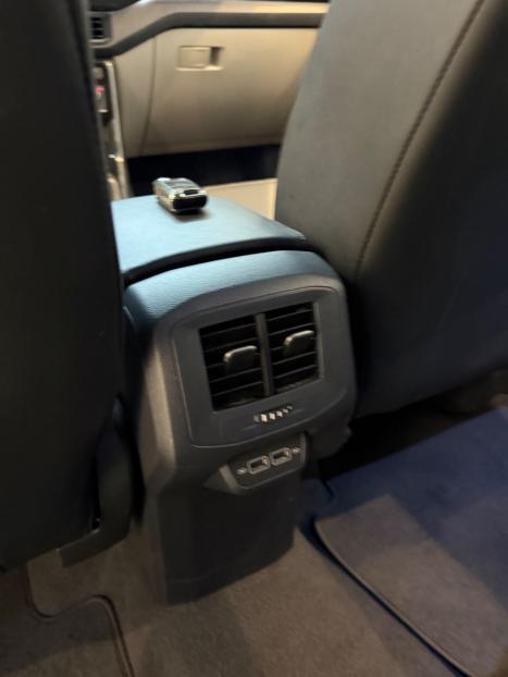 VOLKSWAGEN T-Cross 1.4 4P 250 TSI FLEX HIGHLINE AUTOM�TICO, Foto 4