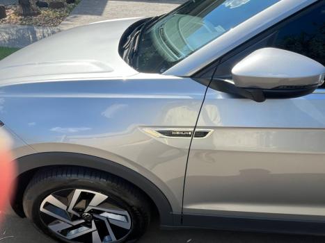 VOLKSWAGEN T-Cross 1.4 4P 250 TSI FLEX HIGHLINE AUTOM�TICO, Foto 9