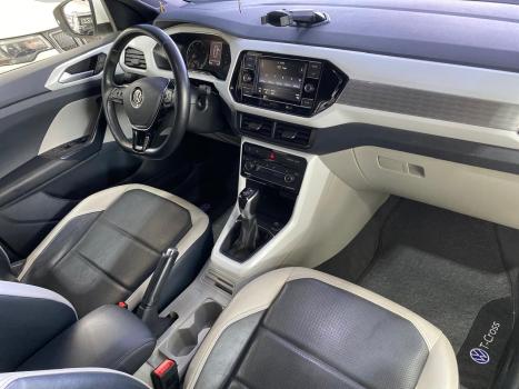 VOLKSWAGEN T-Cross 1.4 4P 250 TSI FLEX HIGHLINE AUTOM�TICO, Foto 15