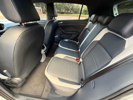 VOLKSWAGEN T-Cross 1.4 4P 250 TSI FLEX HIGHLINE AUTOM�TICO, Foto 16