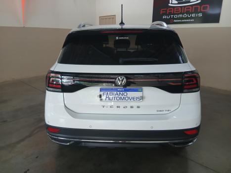 VOLKSWAGEN T-Cross 1.4 4P 250 TSI FLEX HIGHLINE AUTOM�TICO, Foto 4