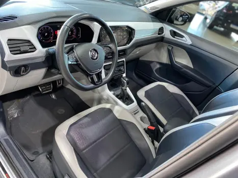 VOLKSWAGEN T-Cross 1.4 4P 250 TSI FLEX HIGHLINE AUTOM�TICO, Foto 10