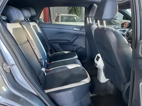 VOLKSWAGEN T-Cross 1.4 4P 250 TSI FLEX HIGHLINE AUTOM�TICO, Foto 13