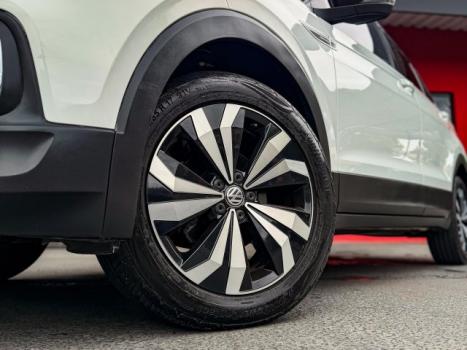 VOLKSWAGEN T-Cross 1.4 4P 250 TSI FLEX HIGHLINE AUTOM�TICO, Foto 4