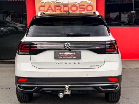 VOLKSWAGEN T-Cross 1.4 4P 250 TSI FLEX HIGHLINE AUTOM�TICO, Foto 8