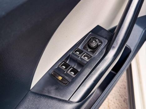 VOLKSWAGEN T-Cross 1.4 4P 250 TSI FLEX HIGHLINE AUTOM�TICO, Foto 22