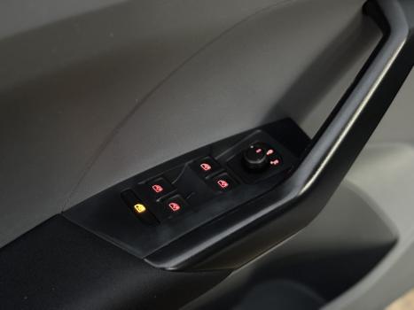 VOLKSWAGEN T-Cross 1.0 4P 200 TSI FLEX SENSE AUTOM�TICO, Foto 3