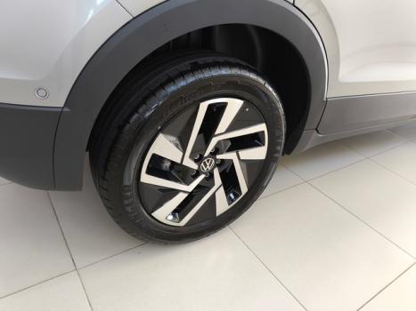 VOLKSWAGEN T-Cross 1.4 4P 250 TSI FLEX HIGHLINE AUTOM�TICO, Foto 17