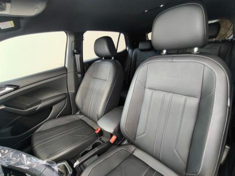 VOLKSWAGEN T-Cross 1.4 4P 250 TSI FLEX HIGHLINE AUTOM�TICO, Foto 24