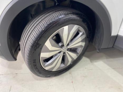VOLKSWAGEN T-Cross 1.4 4P 250 TSI FLEX HIGHLINE AUTOM�TICO, Foto 17