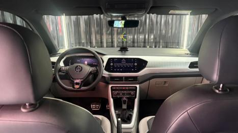 VOLKSWAGEN T-Cross 1.4 4P 250 TSI FLEX HIGHLINE AUTOM�TICO, Foto 9