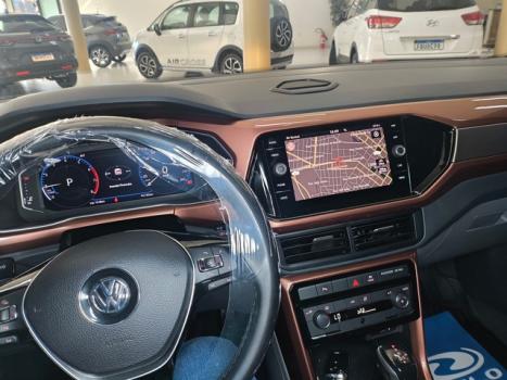 VOLKSWAGEN T-Cross 1.0 4P 200 TSI FLEX COMFORTLINE AUTOM�TICO, Foto 26
