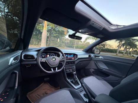VOLKSWAGEN T-Cross 1.0 4P 200 TSI FLEX COMFORTLINE AUTOM�TICO, Foto 17