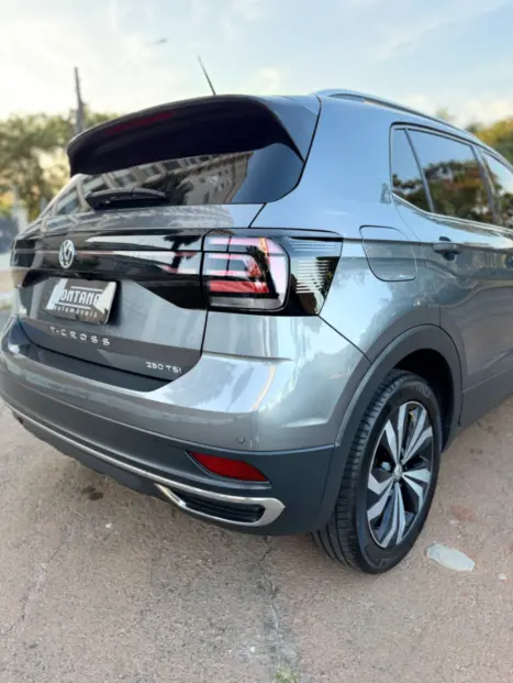 VOLKSWAGEN T-Cross 1.4 4P 250 TSI FLEX EXTREME HIGHLINE AUTOM�TICO, Foto 10
