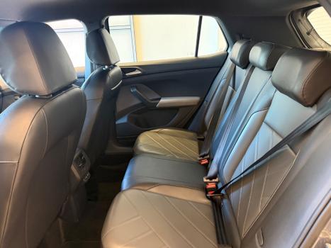 VOLKSWAGEN T-Cross 1.0 4P 200 TSI FLEX COMFORTLINE AUTOM�TICO, Foto 12