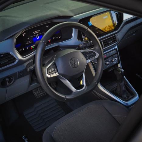 VOLKSWAGEN T-Cross 1.0 4P 200 TSI FLEX COMFORTLINE AUTOM�TICO, Foto 4