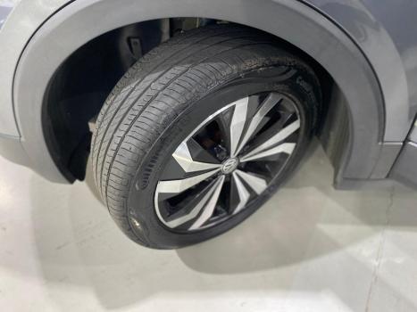 VOLKSWAGEN T-Cross 1.4 4P 250 TSI FLEX HIGHLINE AUTOM�TICO, Foto 17