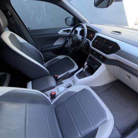 VOLKSWAGEN T-Cross 1.4 4P 250 TSI FLEX HIGHLINE AUTOM�TICO, Foto 12
