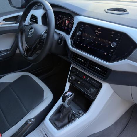 VOLKSWAGEN T-Cross 1.4 4P 250 TSI FLEX HIGHLINE AUTOM�TICO, Foto 14