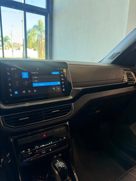 VOLKSWAGEN T-Cross 1.4 4P 250 TSI FLEX HIGHLINE AUTOM�TICO, Foto 11