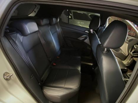 VOLKSWAGEN T-Cross 1.4 4P 250 TSI FLEX HIGHLINE AUTOM�TICO, Foto 8