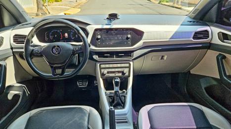 VOLKSWAGEN T-Cross 1.4 4P 250 TSI FLEX HIGHLINE AUTOM�TICO, Foto 8