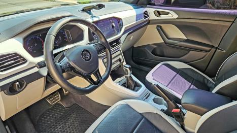 VOLKSWAGEN T-Cross 1.4 4P 250 TSI FLEX HIGHLINE AUTOM�TICO, Foto 10