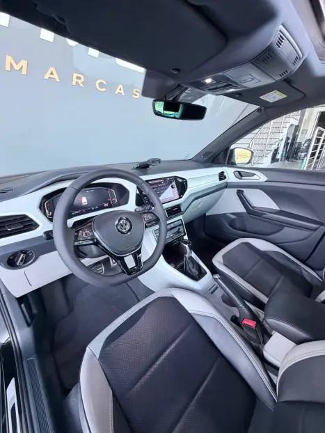 VOLKSWAGEN T-Cross 1.4 4P 250 TSI FLEX HIGHLINE AUTOM�TICO, Foto 9