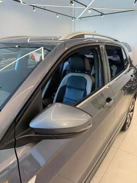 VOLKSWAGEN T-Cross 1.4 4P 250 TSI FLEX HIGHLINE AUTOMÁTICO, Foto 12