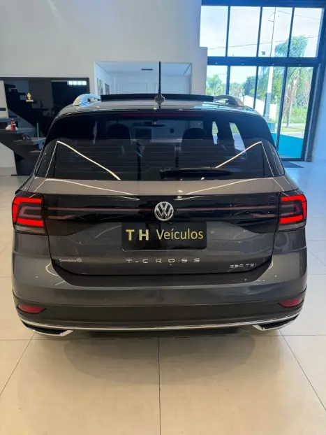 VOLKSWAGEN T-Cross 1.4 4P 250 TSI FLEX HIGHLINE AUTOMÁTICO, Foto 14