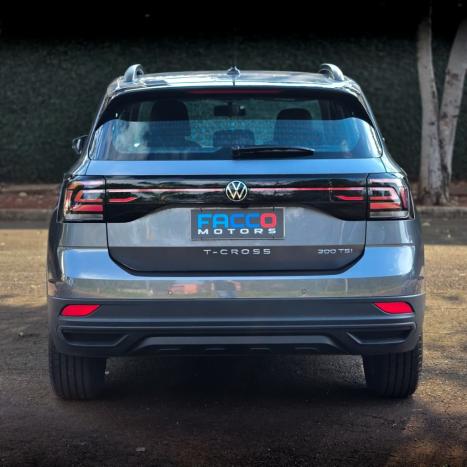 VOLKSWAGEN T-Cross 1.0 4P 200 TSI FLEX COMFORTLINE AUTOMÁTICO, Foto 6