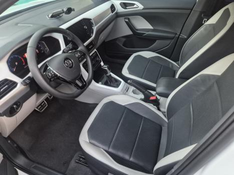 VOLKSWAGEN T-Cross 1.4 4P 250 TSI FLEX HIGHLINE AUTOMÁTICO, Foto 9