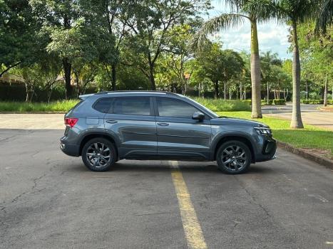 VOLKSWAGEN Taos 1.4 16V 4P FLEX 250 TSI COMFORTLINE AUTOM�TICO, Foto 2