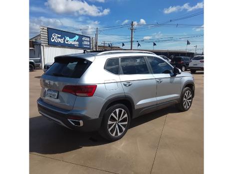 VOLKSWAGEN Taos 1.4 16V 4P FLEX 250 TSI HIGHLINE AUTOM�TICO, Foto 5