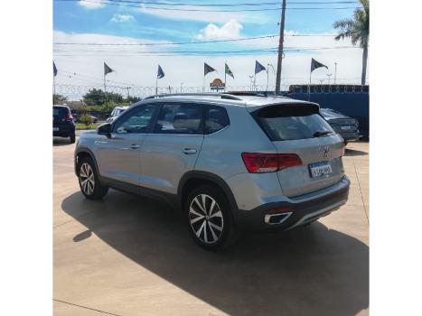 VOLKSWAGEN Taos 1.4 16V 4P FLEX 250 TSI HIGHLINE AUTOM�TICO, Foto 7
