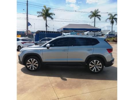 VOLKSWAGEN Taos 1.4 16V 4P FLEX 250 TSI HIGHLINE AUTOM�TICO, Foto 8