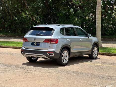 VOLKSWAGEN Taos 1.4 16V 4P FLEX 250 TSI COMFORTLINE AUTOM�TICO, Foto 5