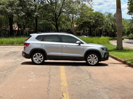 VOLKSWAGEN Taos 1.4 16V 4P FLEX 250 TSI COMFORTLINE AUTOM�TICO, Foto 6