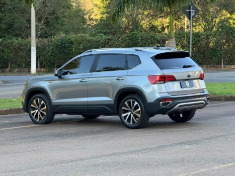 VOLKSWAGEN Taos 1.4 16V 4P FLEX 250 TSI HIGHLINE AUTOM�TICO, Foto 3
