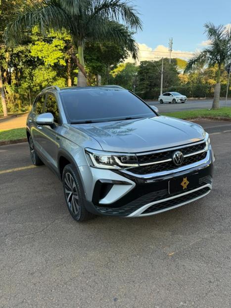 VOLKSWAGEN Taos 1.4 16V 4P FLEX 250 TSI HIGHLINE AUTOM�TICO, Foto 4