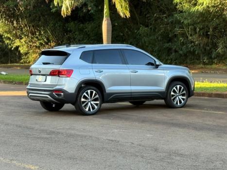 VOLKSWAGEN Taos 1.4 16V 4P FLEX 250 TSI HIGHLINE AUTOM�TICO, Foto 7