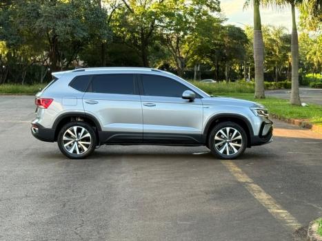 VOLKSWAGEN Taos 1.4 16V 4P FLEX 250 TSI HIGHLINE AUTOM�TICO, Foto 8