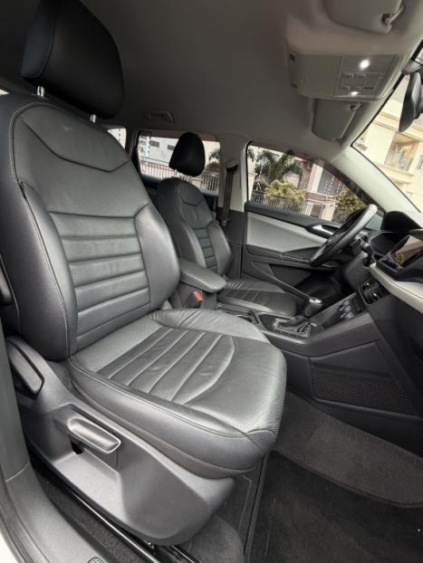 VOLKSWAGEN Taos 1.4 16V 4P FLEX 250 TSI COMFORTLINE AUTOM�TICO, Foto 21