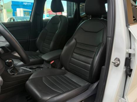 VOLKSWAGEN Taos 1.4 16V 4P FLEX 250 TSI HIGHLINE AUTOM�TICO, Foto 14