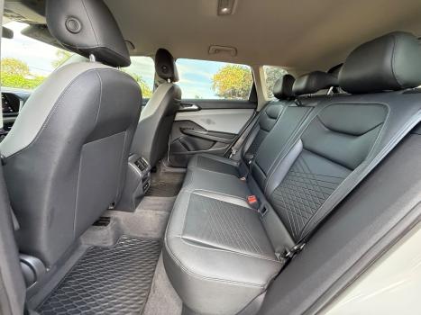 VOLKSWAGEN Taos 1.4 16V 4P FLEX 250 TSI COMFORTLINE AUTOM�TICO, Foto 4