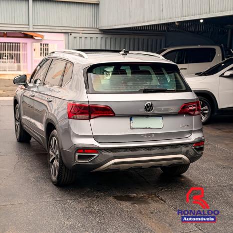 VOLKSWAGEN Taos 1.4 16V 4P FLEX 250 TSI HIGHLINE AUTOMÁTICO, Foto 4