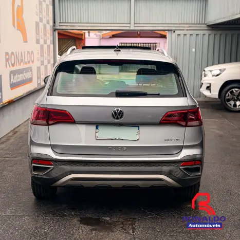 VOLKSWAGEN Taos 1.4 16V 4P FLEX 250 TSI HIGHLINE AUTOMÁTICO, Foto 5