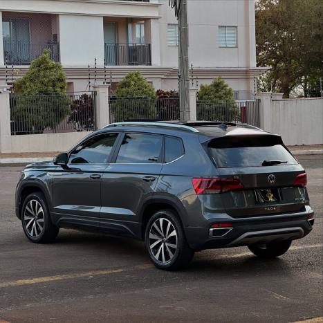 VOLKSWAGEN Taos 1.4 16V 4P FLEX 250 TSI HIGHLINE AUTOMÁTICO, Foto 4