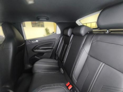 VOLKSWAGEN Tera 1.0 12V 4P 170 TSI HIGH AUTOM�TICO, Foto 25